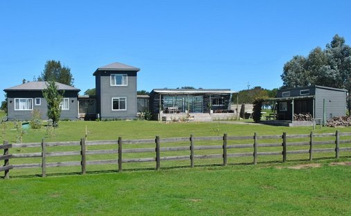 Townhouse in Los Morteros, Maldonado Department, Uruguay 1