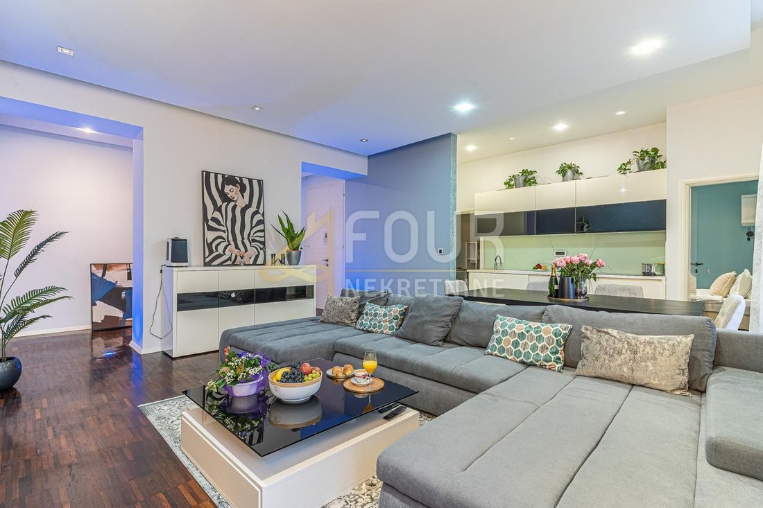 Apartment in Mjesni odbor Luka, Grad Rijeka, Primorje-Gorski Kotar County 2 - 15251320