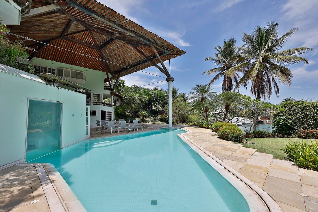 House in Cantagalo, State of Rio de Janeiro, Brazil 2 - 14032330