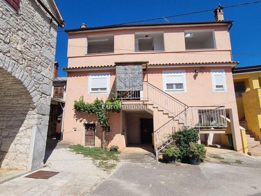 House in Vizinada, Istria County, Croatia 1 - 13770535