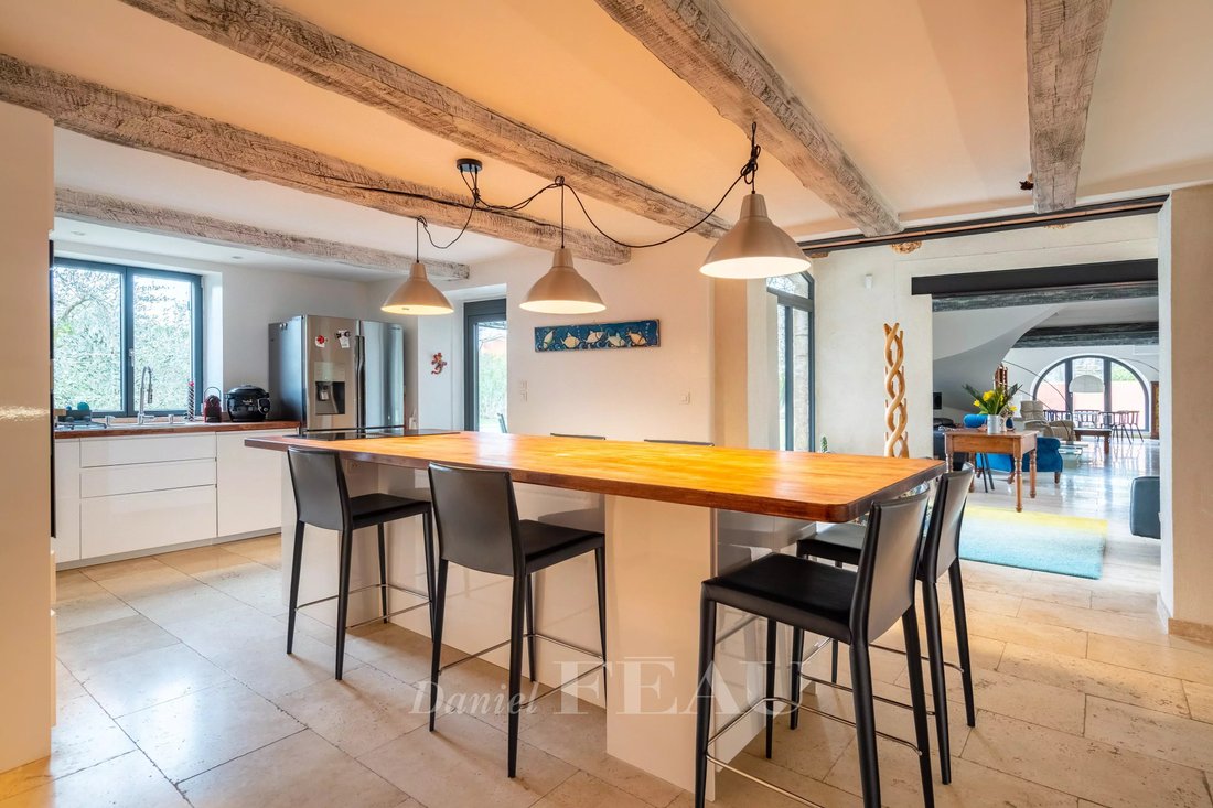 Country House in Saint Louis, Le Pontet, France 5 - 15256487