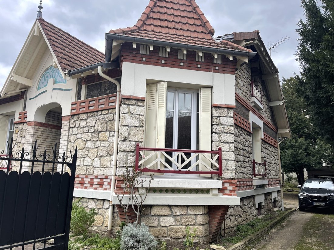 Apartment in Centre Ville-Commerce, Enghien-les-Bains, France 2 - 15253774