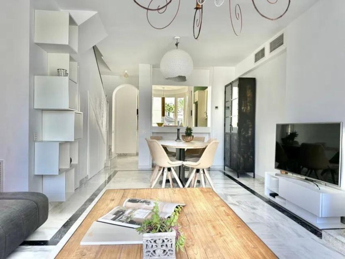 Apartment in Marbella, Andalusia, Spain 3 - 15255456