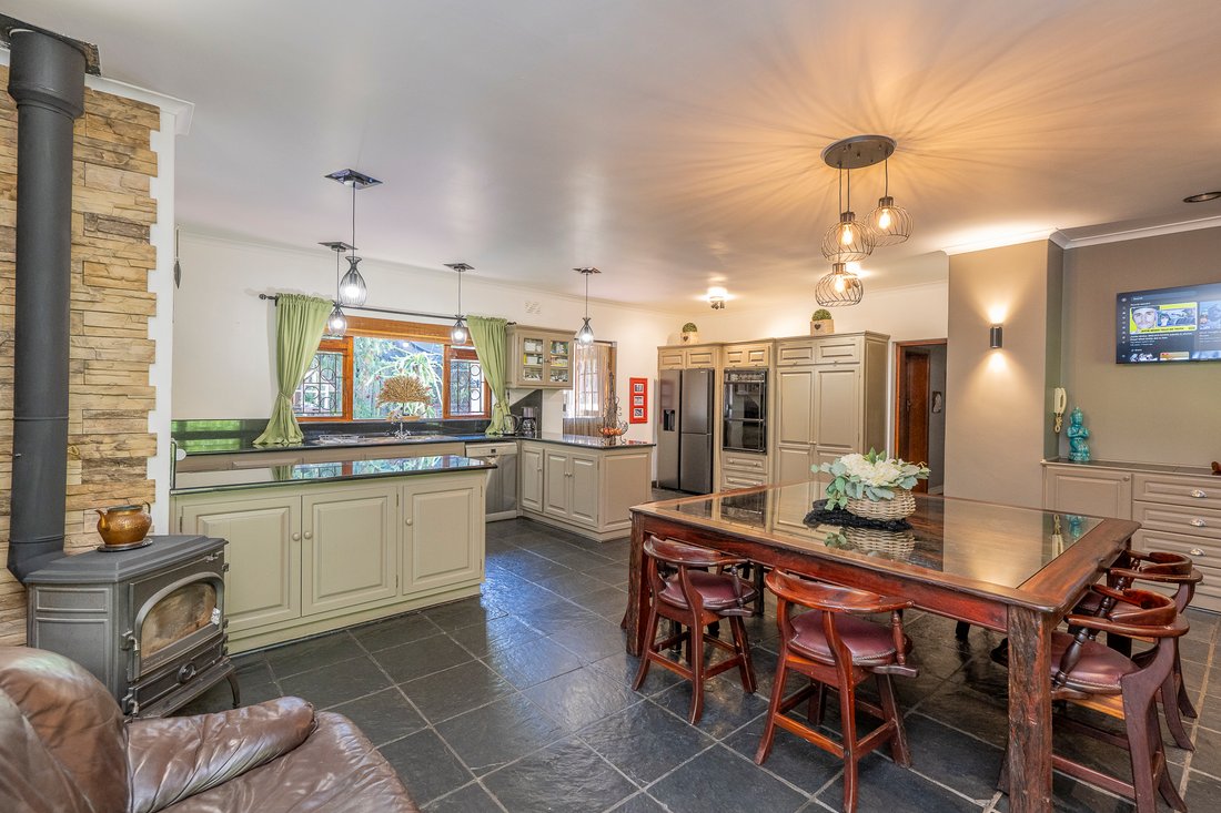 House in Sonstraal Heights, Cape Town, South Africa 4 - 15256443