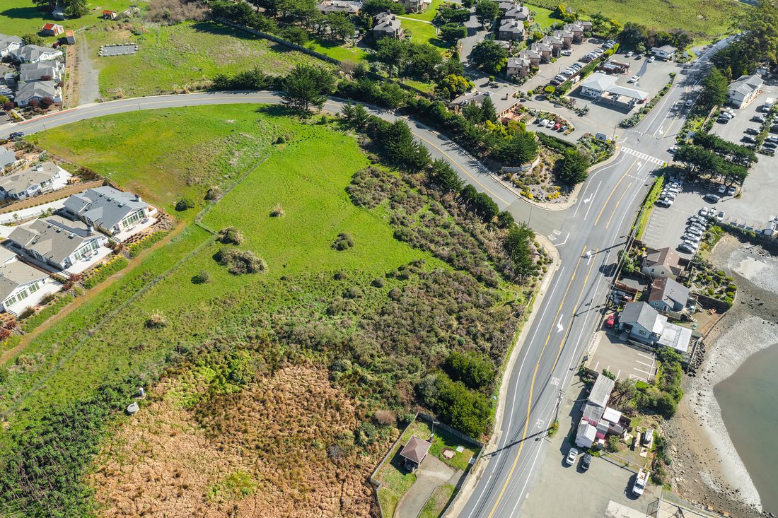 Land in Bodega Bay, California, United States 2 - 15254014