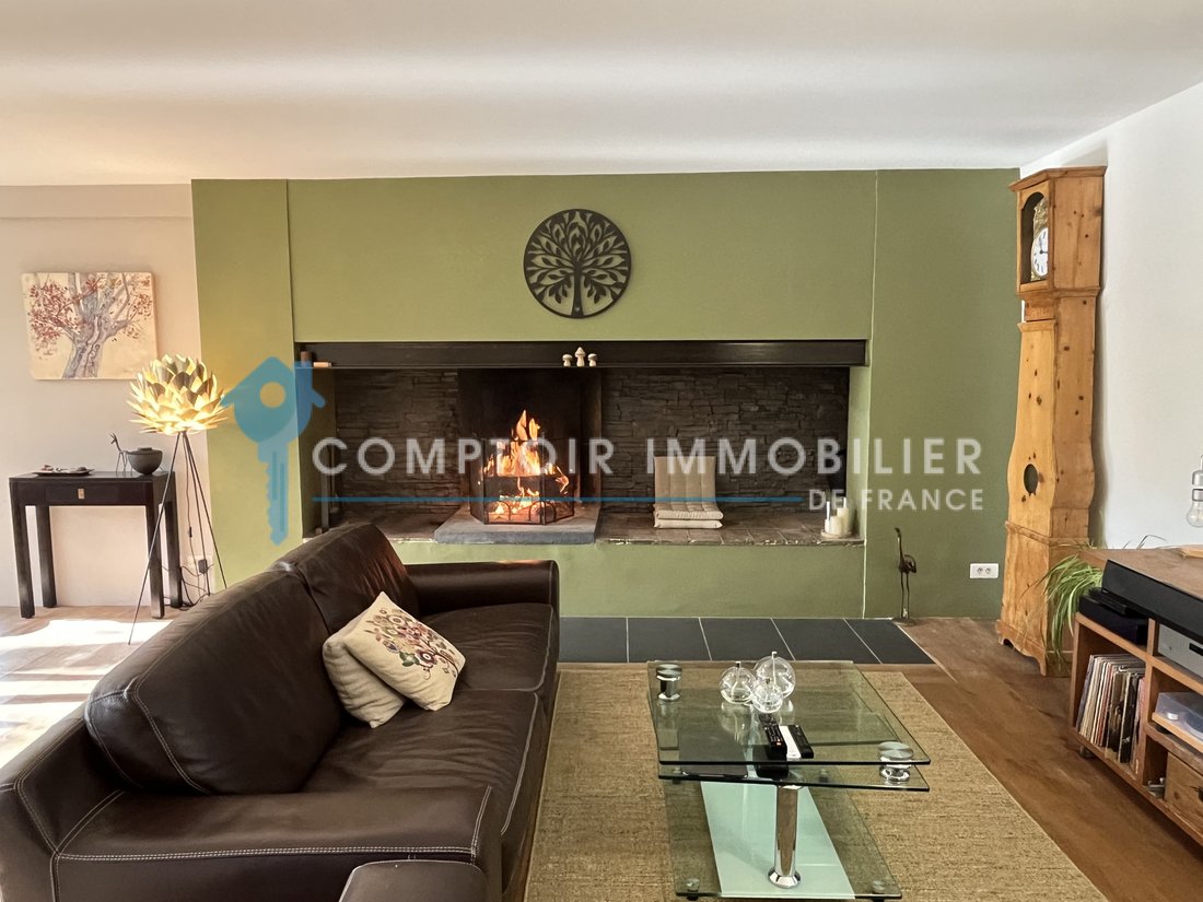 Le Rêve Provençal: A Timeless Estate Where Sunlit Gardens Whisper to the Sky - 5