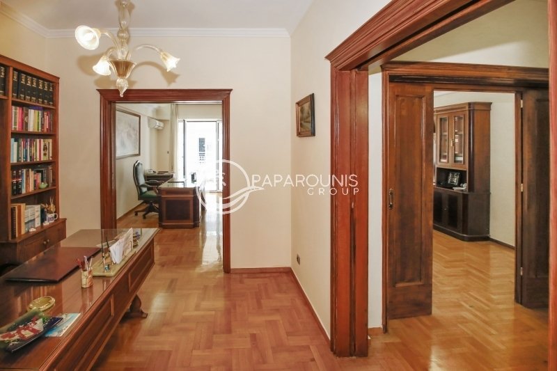 Apartment in Sunoikia Kolonakiou, 1st District of Athens, Athens 4 - 15250916