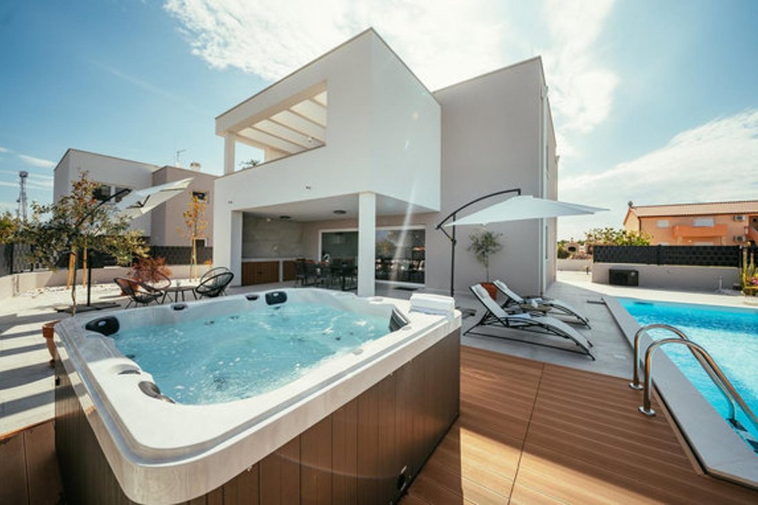 Villa in Zaton, Zadar County, Croatia 1 - 15255942
