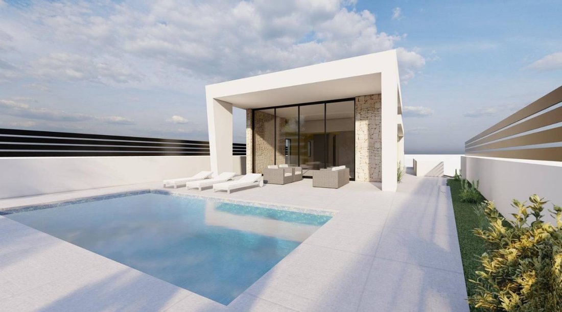Villa in Torrevieja, Valencian Community, Spain 1 - 15250222