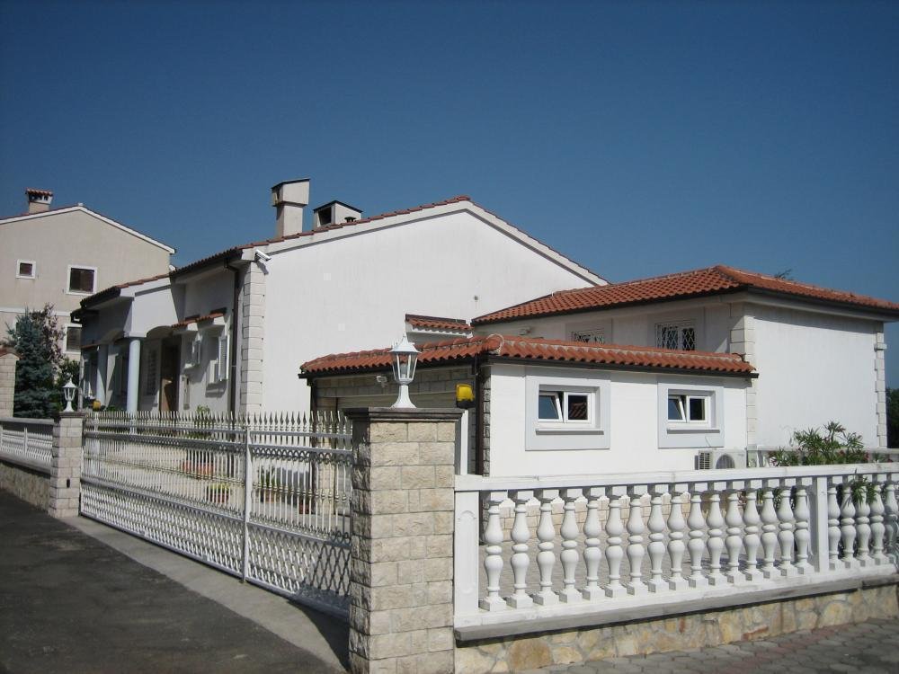 Villa in Opcina Matulji, Primorje-Gorski Kotar County, Croatia 2 - 12440891