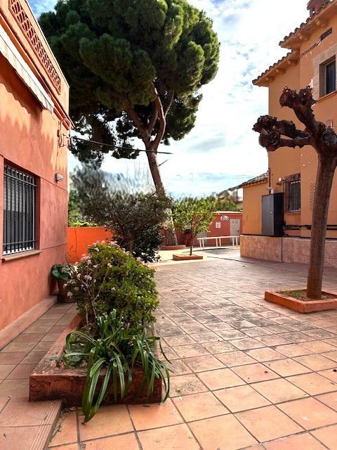 Haus in Marianao, Sant Boi de Llobregat, Spanien 4 - 15246594
