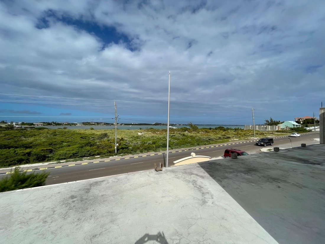 Cockburn Town, Turks Islands, Turks and Caicos Islands 4 - 15251859