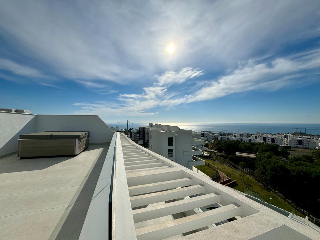 Penthouse in Fuengirola, Andalusia, Spain 2 - 15251360