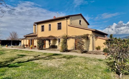 San Frediano a Settimo, Cascina, Tuscany 1