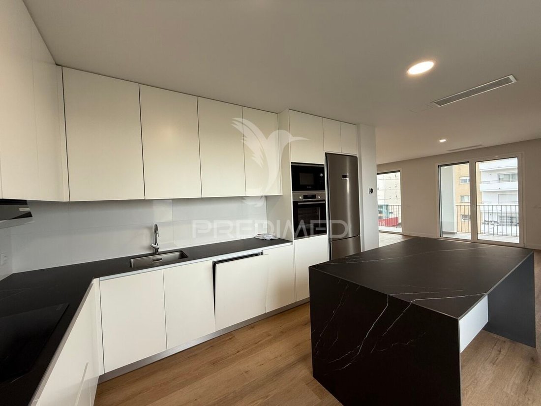 Apartment in Leiria, Pousos, Barreira e Cortes, Leiria District, Portugal 4 - 15251835