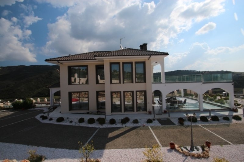Villa in Pallini Municipal Unit, Macedonia and Thrace, Greece 5 - 14524897
