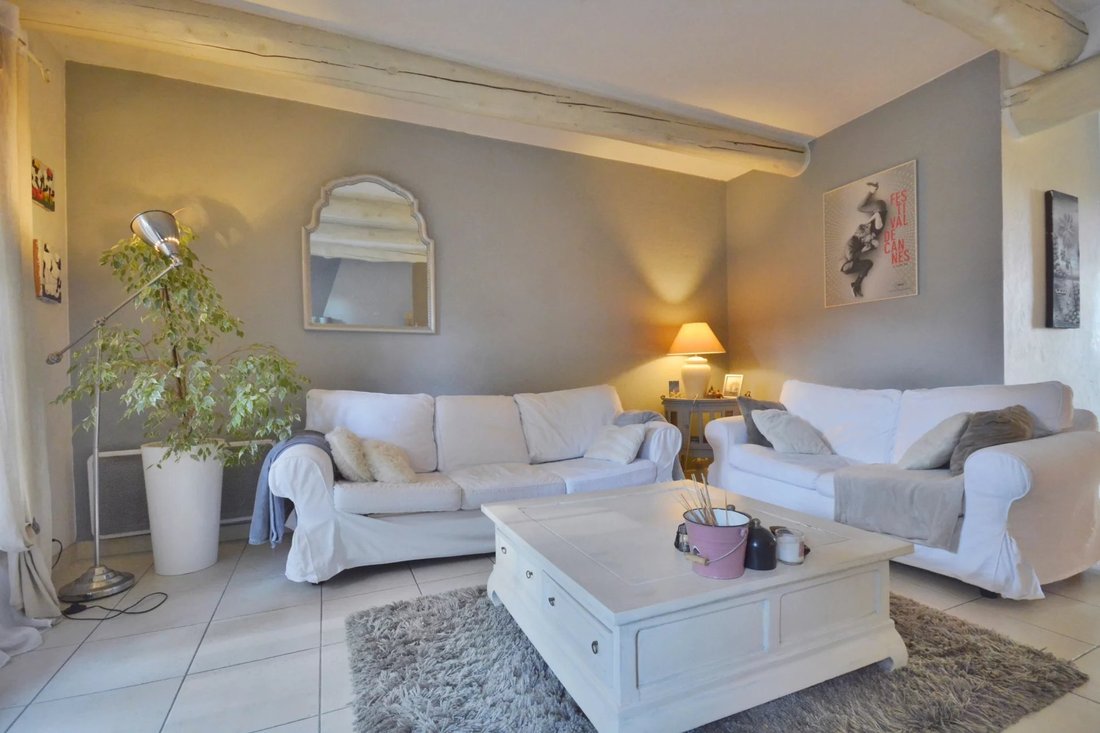 Villa in Antibes, Provence-Alpes-Côte d'Azur, Frankreich 3 - 15258686