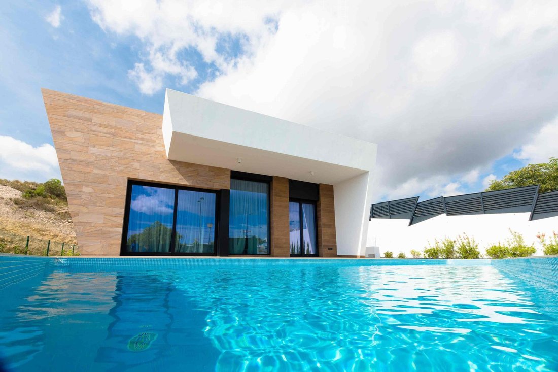 Chalet in Finestrat, Valencian Community, Spain 3 - 15258451