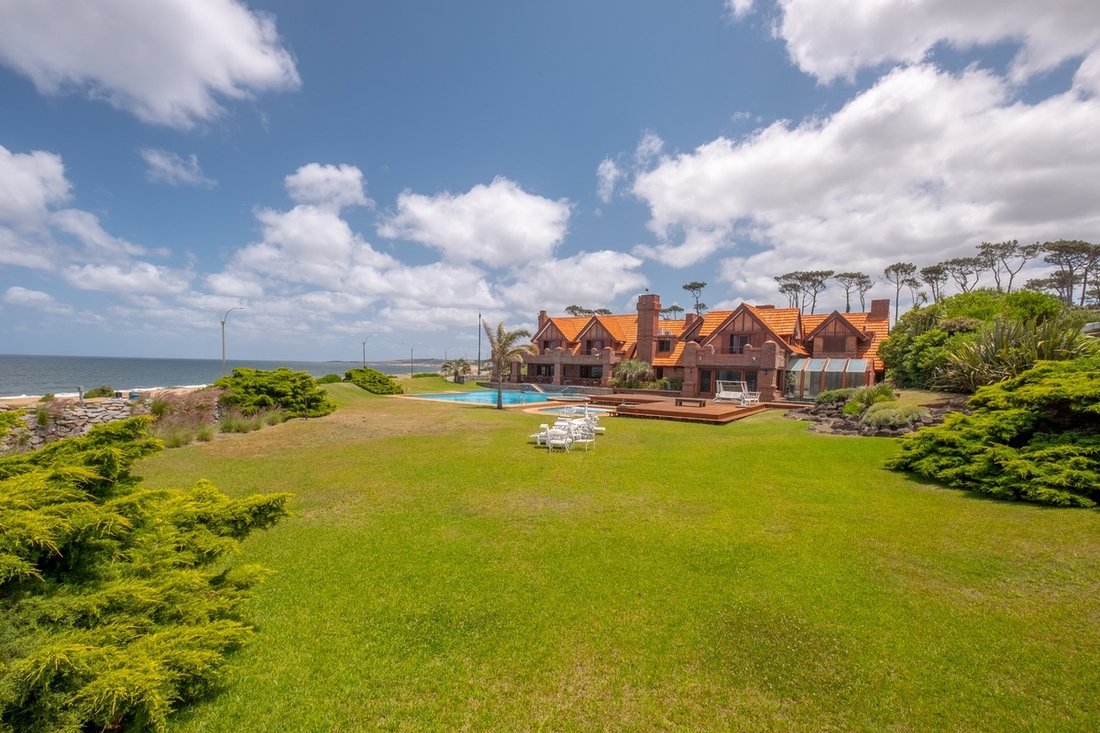 Townhouse in Maldonado, Maldonado Department, Uruguay 2 - 15258253