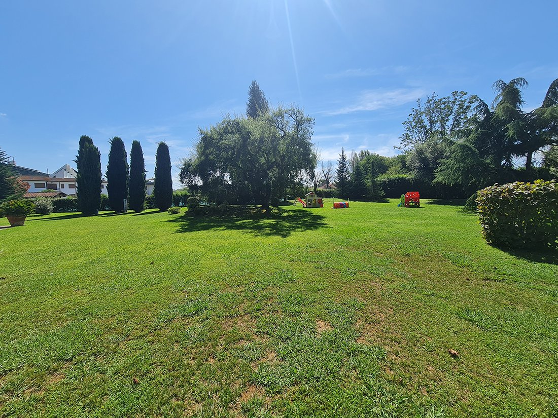 Villa in Historic Center, Viareggio, Tuscany 4 - 15259179