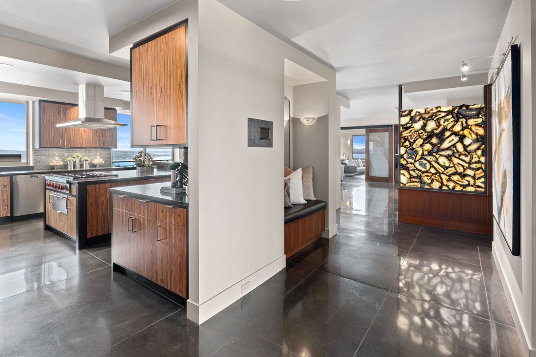 Condo in Seattle, Washington, United States 2 - 15259224