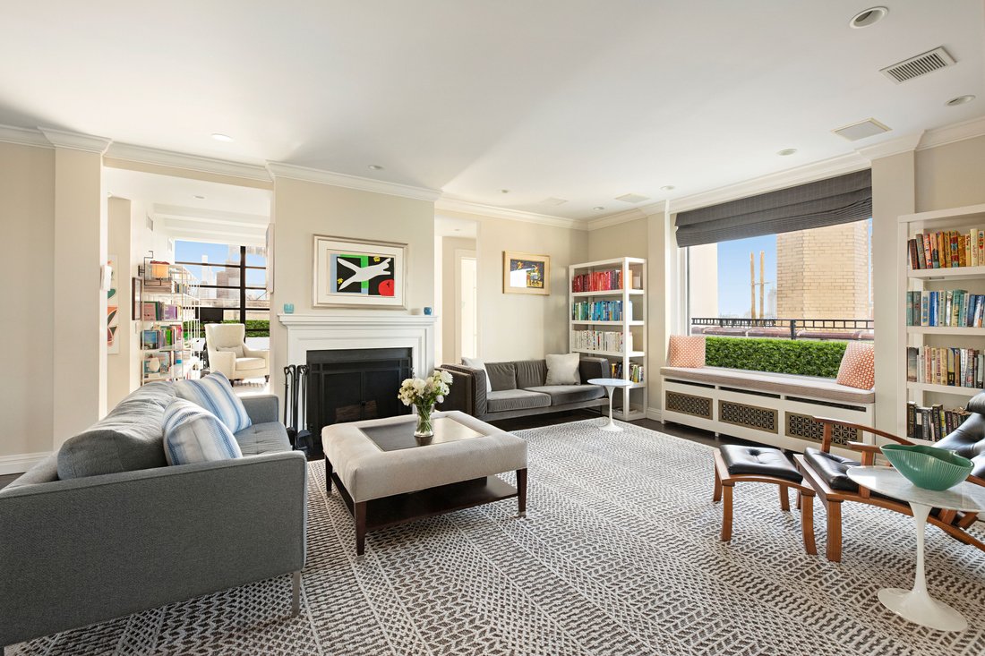 Co Op in New York, New York, United States 2 - 15252019