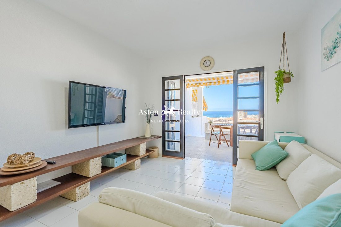Apartment in Los Cristianos, Canary Islands, Spain 1 - 15262305