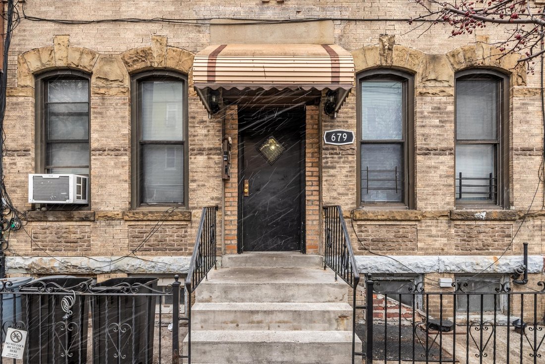 House in New York, New York, United States 1 - 15259826