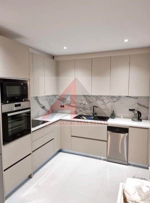 Apartment in South Athens, Attica, Greece 2 - 15262495