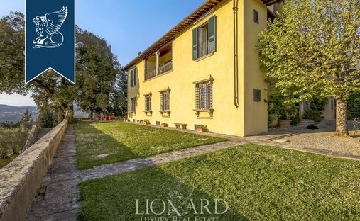 Castle for Sale in Rimaggio, Tuscany, Italy