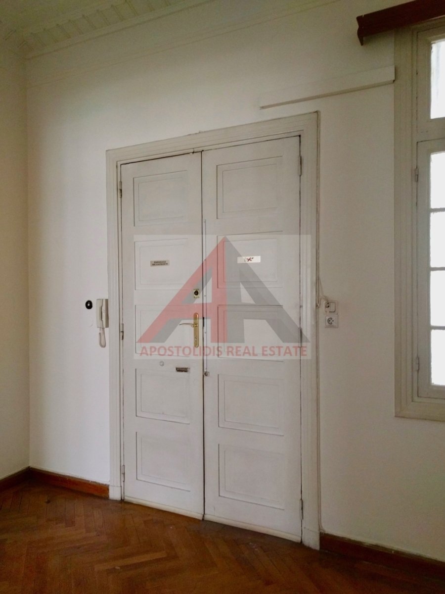 Apartment in Sunoikia Kolonakiou, 1st District of Athens, Athens 3 - 15262345
