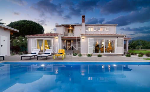 House in Valbandon, Istria County, Croatia 1