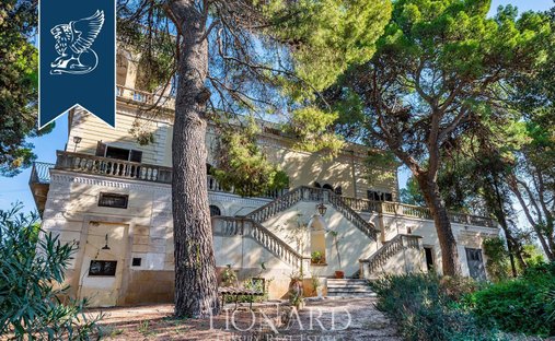 Villa in Puglia, Italia 1