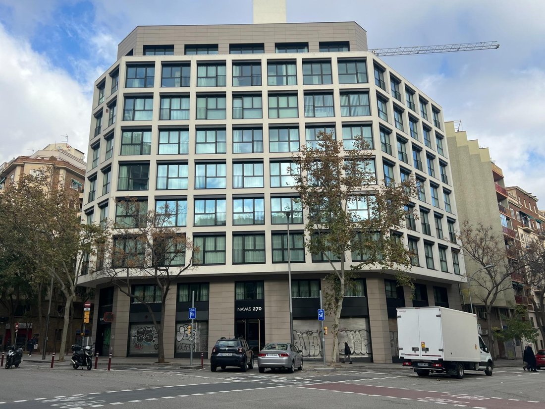 Private Jet from / to Barcelona - LunaJets