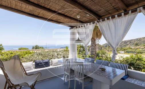 Maison à Panarea, Sicile, Italie 1