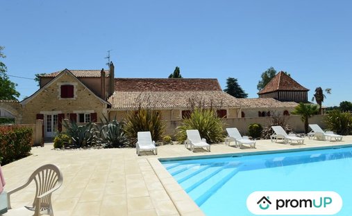 House in Gardonne, Nouvelle-Aquitaine, France 1