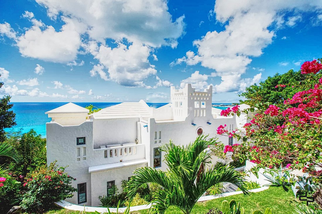 Villa in Cole Bay, Sint Maarten 1 - 15263806