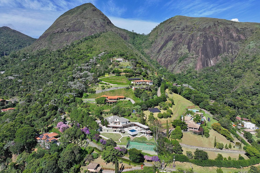 House in Petrópolis, State of Rio de Janeiro, Brazil 2 - 15263940