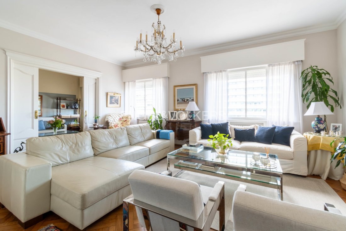 Apartment in Montevideo, Departamento de Montevideo, Uruguay 4 - 15264015