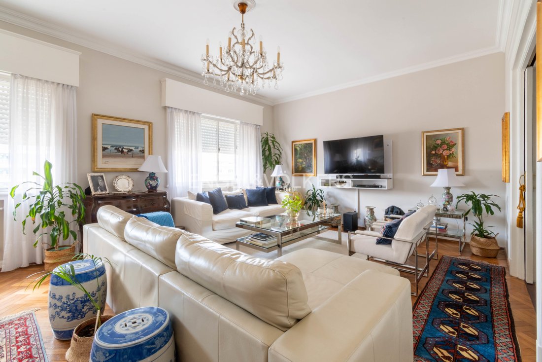 Apartment in Montevideo, Departamento de Montevideo, Uruguay 2 - 15264015