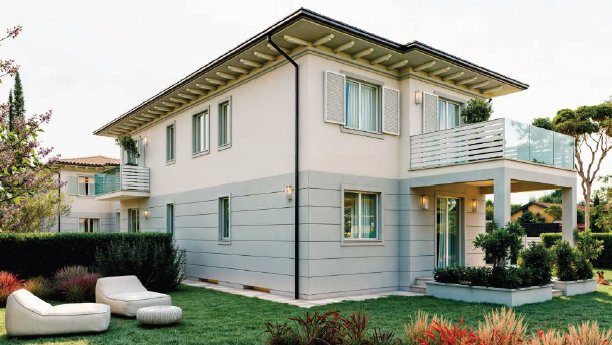 Villa in Pietrasanta, Tuscany, Italy 2 - 15264076