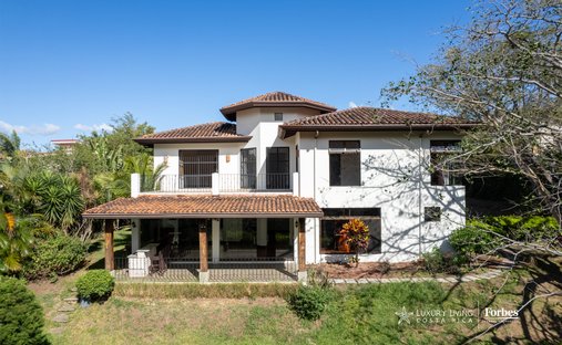 House in San Rafael, San José Province, Costa Rica 1