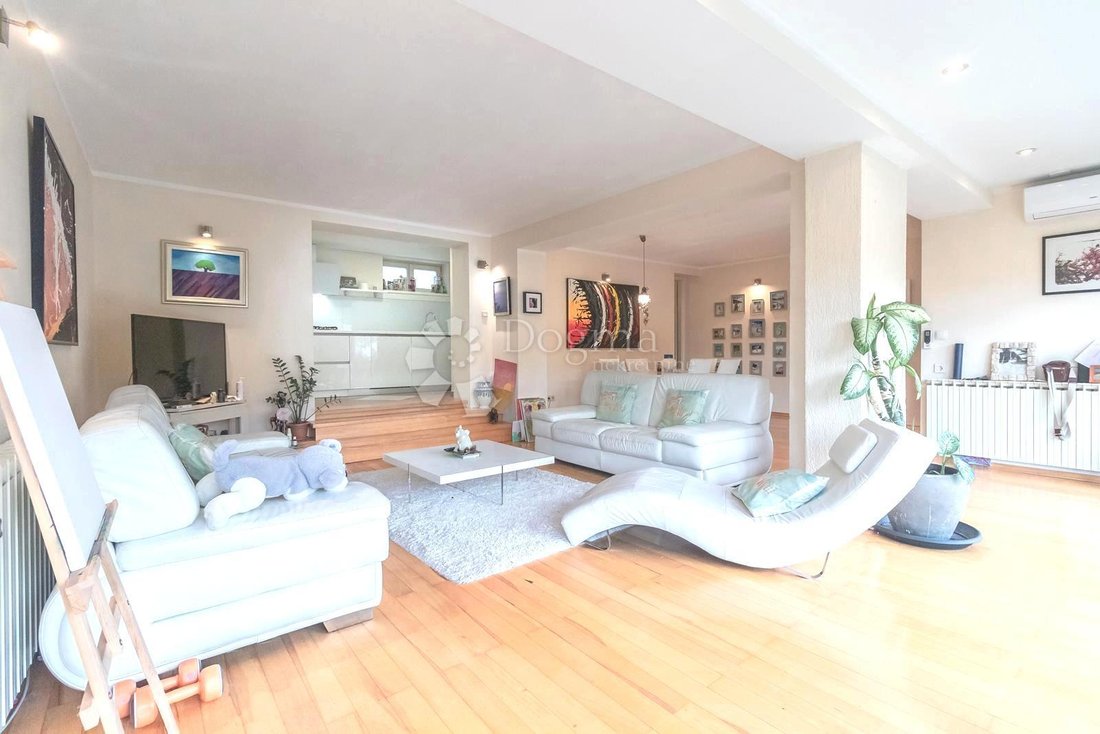 Apartment in Mjesni odbor "Sestinski dol - Vrhovec", Zagreb, City of Zagreb 1 - 15265869
