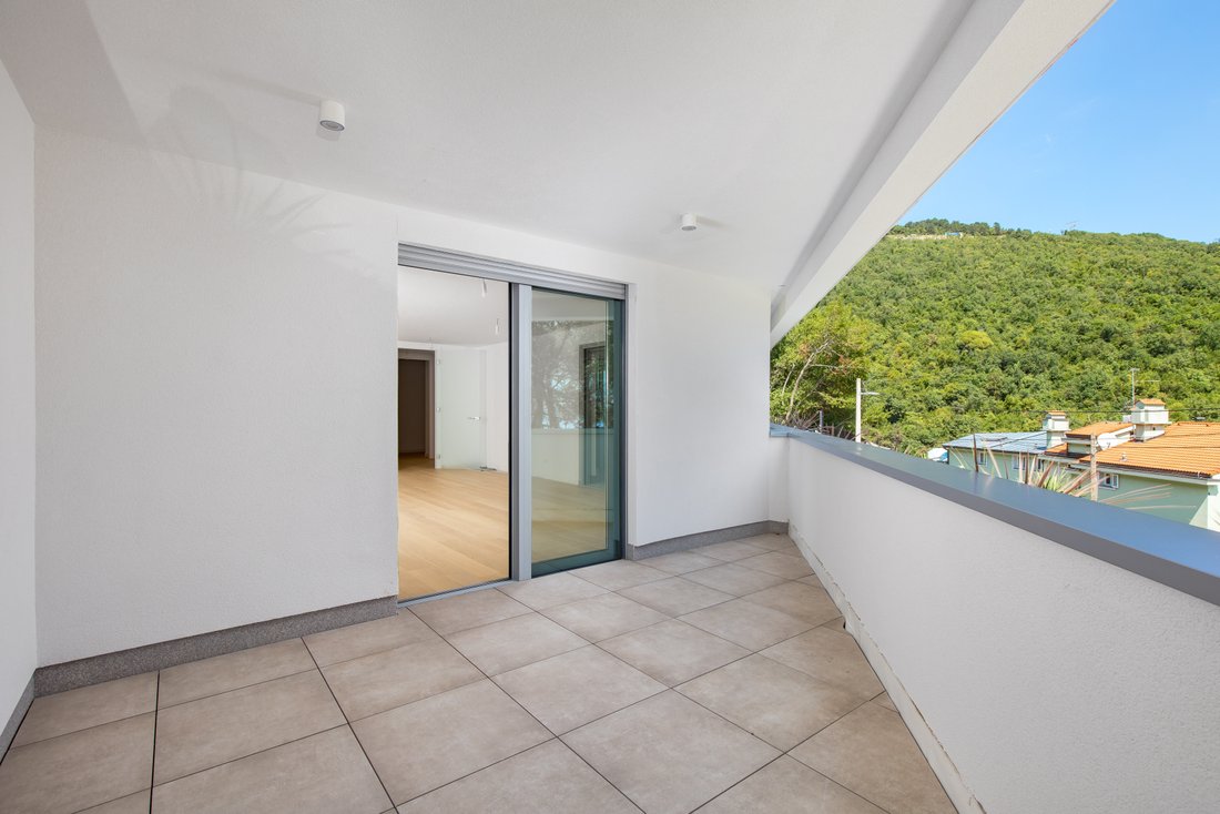 Apartment in Grad Opatija, Primorje-Gorski Kotar County, Croatia 2 - 15265980
