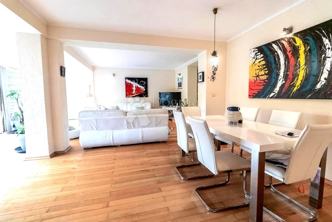 Apartment in Mjesni odbor "Sestinski dol - Vrhovec", Zagreb, City of Zagreb 2 - 15265869
