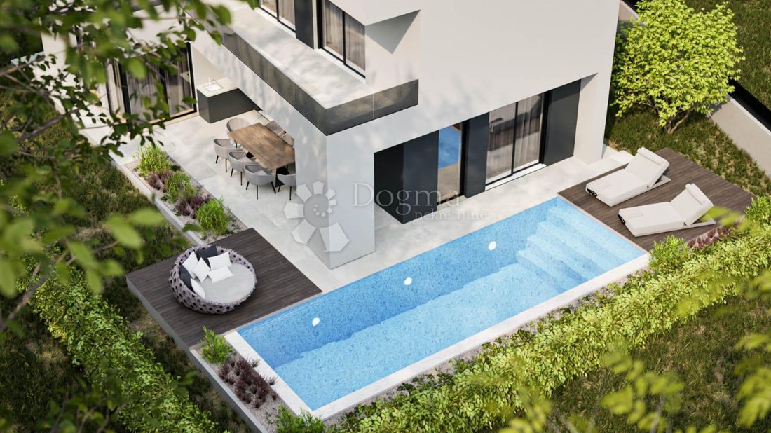 House in Umag, Istria County, Croatia 2 - 15265867