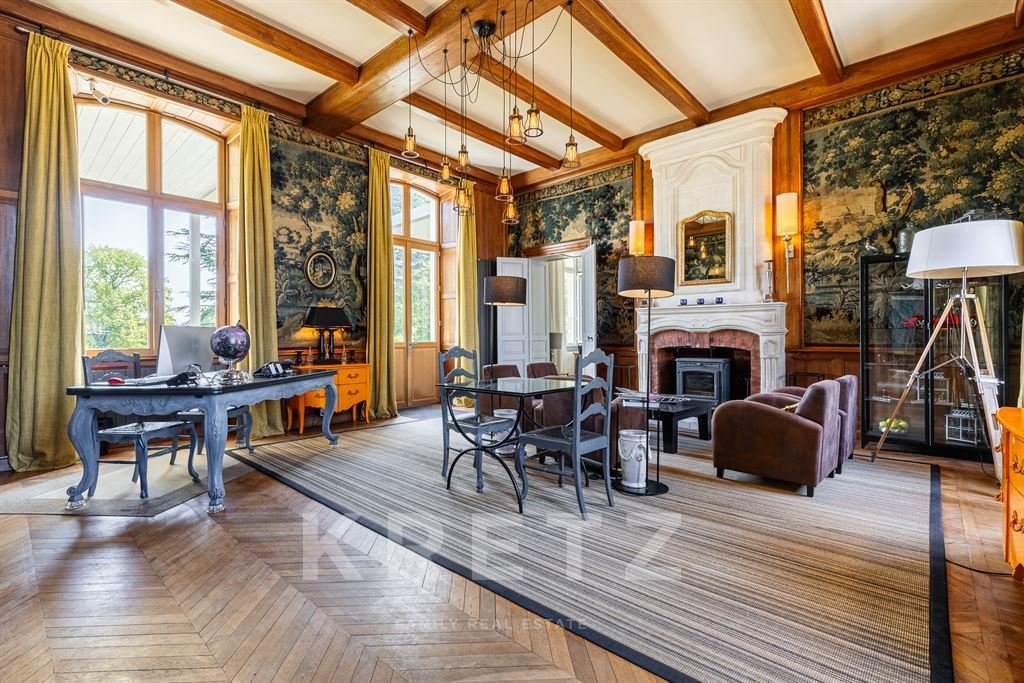 Château des Rêves Éternels – A Jewel of the Côte Sauvage, Where Time Stands Still