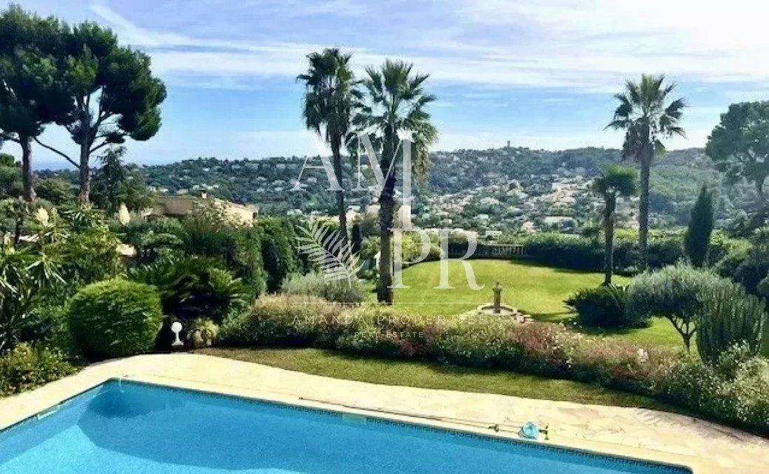 Villa in Riquebonne-Ferratone-Pizou, Vallauris, France 3 - 15265759