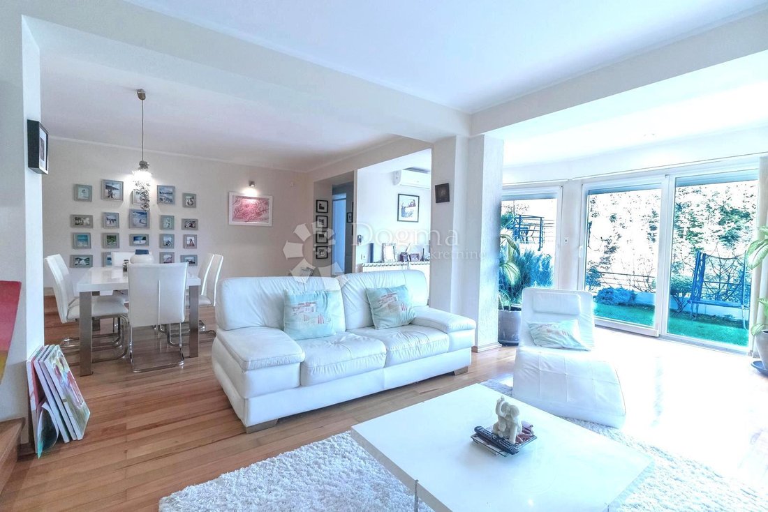 Apartment in Mjesni odbor "Sestinski dol - Vrhovec", Zagreb, City of Zagreb 3 - 15265869