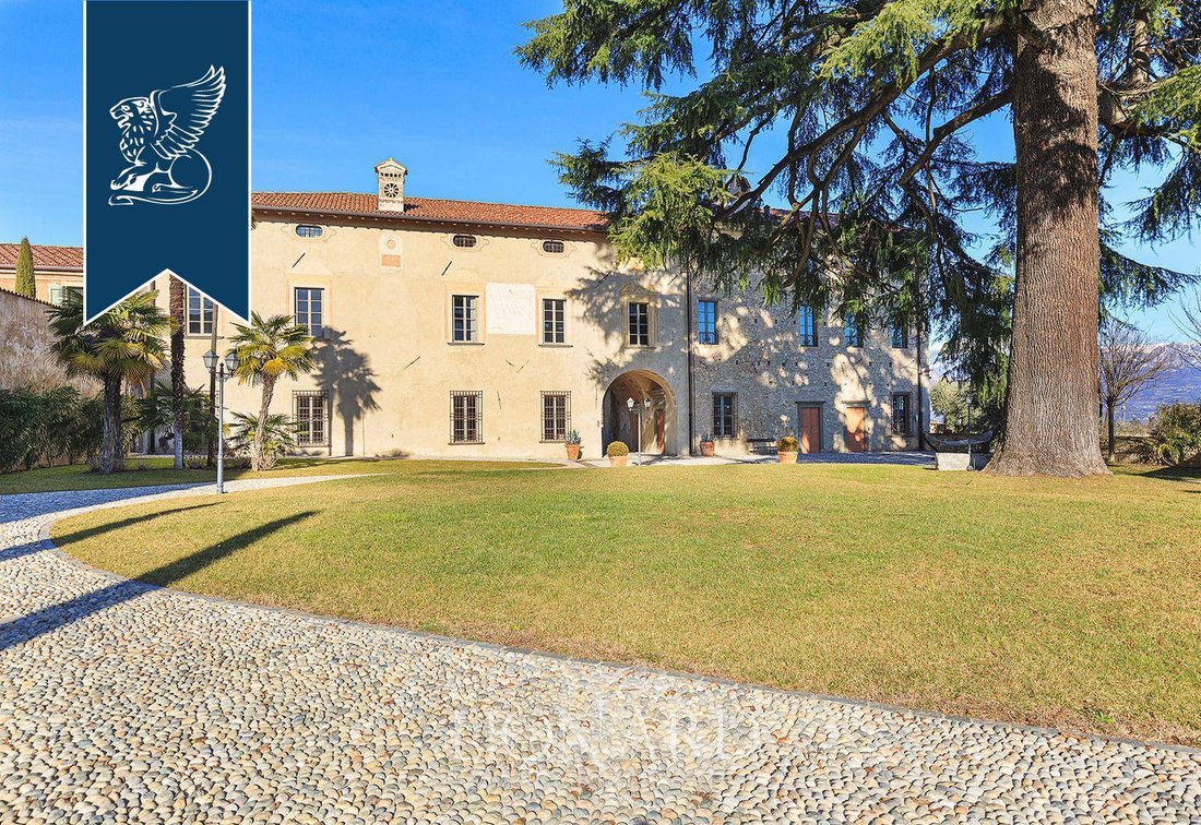 Villa in Iseo, Lombardy, Italy 4 - 15267371